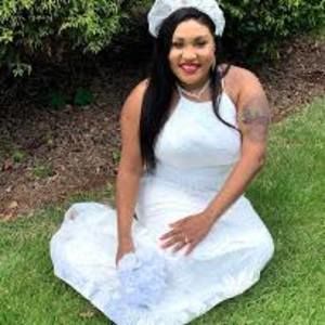 Meet your Posher, Candice